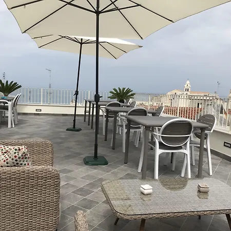Estlevante B&B-3
